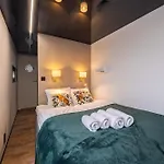 Houseboat Energyapart 아파트 슈체친