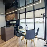 Houseboat *