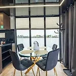 Apartment Houseboat Energyapart *