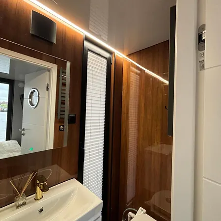 Houseboat Energyapart Appartamento Stettino