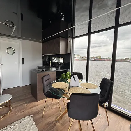 Houseboat Energyapart * Stettino