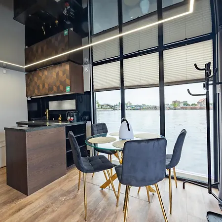 Houseboat Energyapart *