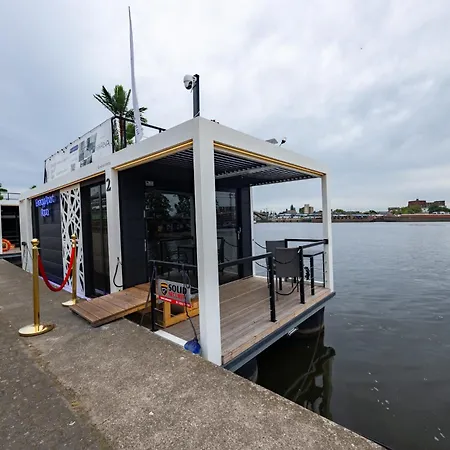 Houseboat * Szczecin