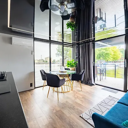 Houseboat Energyapart * Stettino